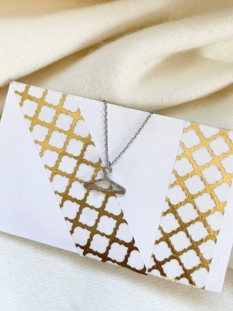 Hanger Necklace