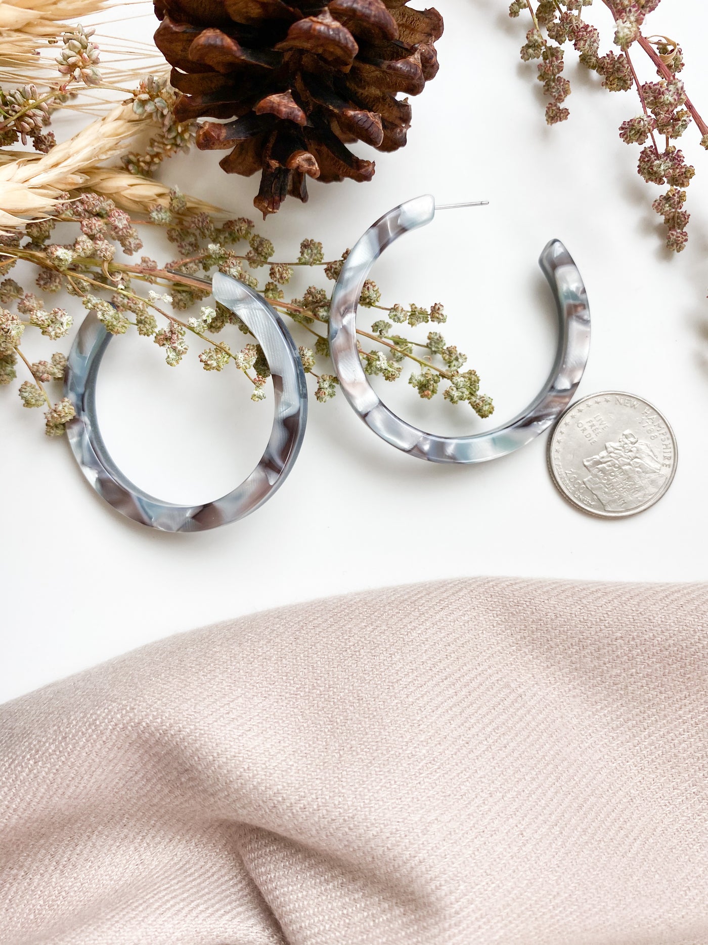 Party Time Earring Grey