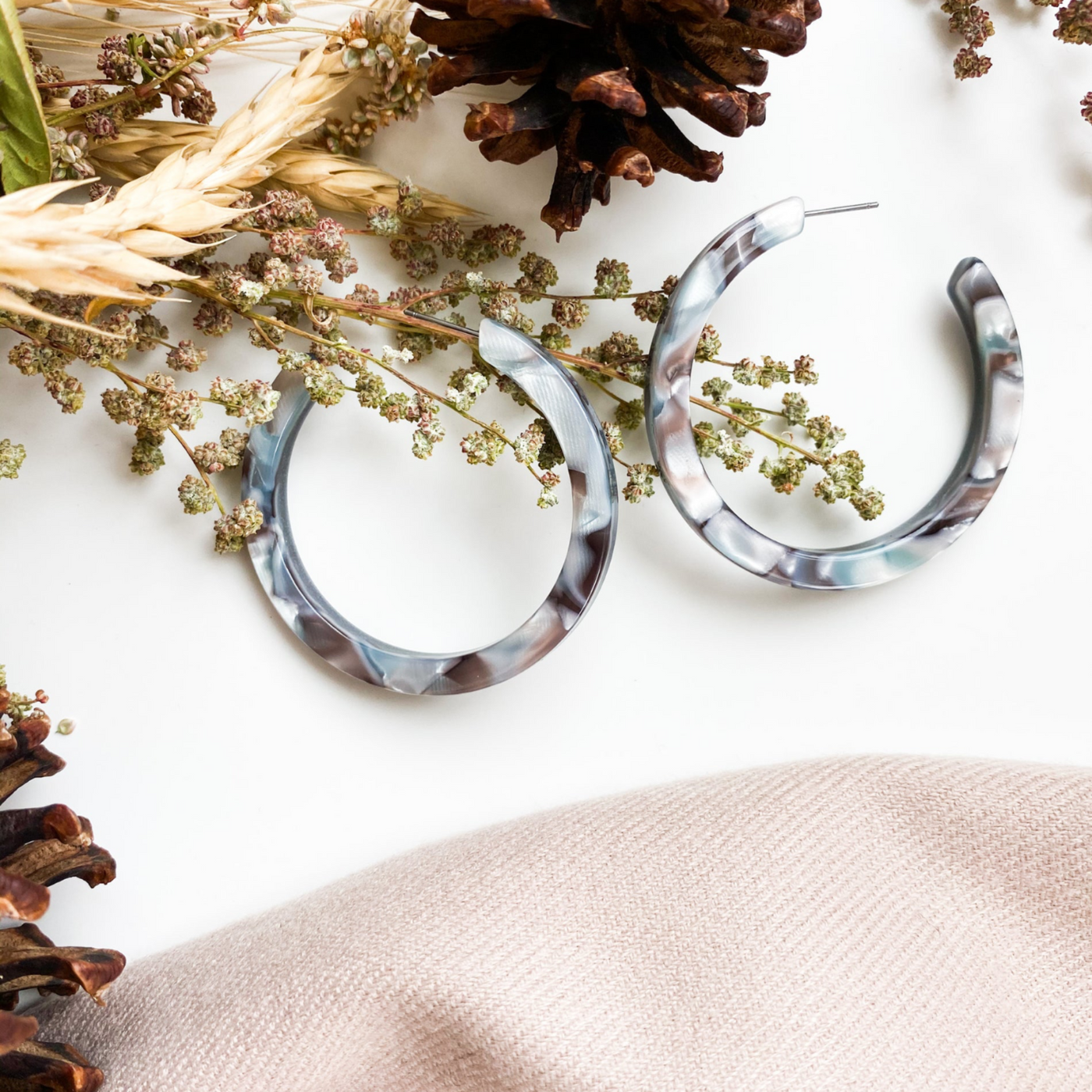 Party Time Earring Grey